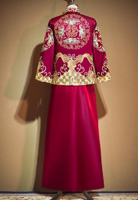 China Classical Bridegroom Costumes Embroidered Red Mandarin Jacket and Long Gown Outfits