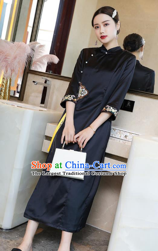 Chinese National Women Zen Clothing Classical Embroidered Navy Silk Qipao Dress Traditional Cheongsam
