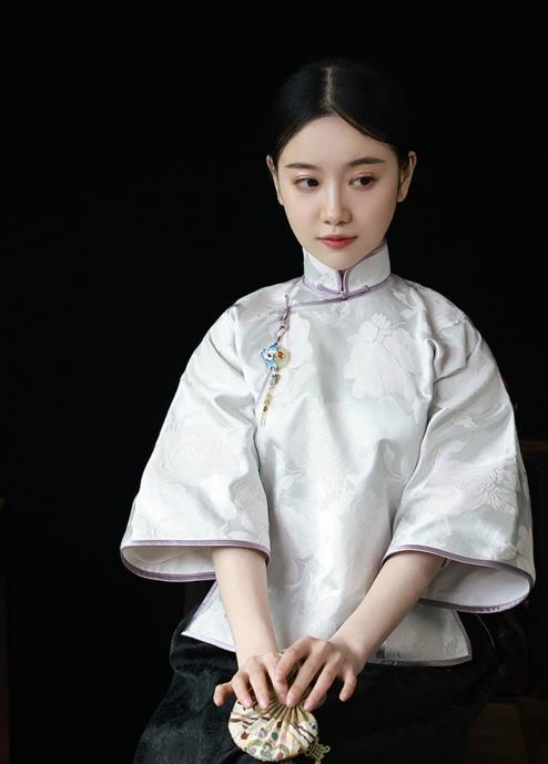 China Classical White Brocade Shirt Tang Suit Upper Outer Garment Cheongsam Blouse