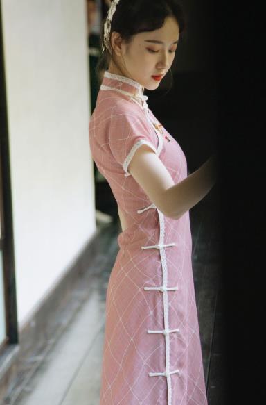 Republic of China National Pink Qipao Dress Shanghai Beauty Clothing Classical Short Sleeve Cheongsam