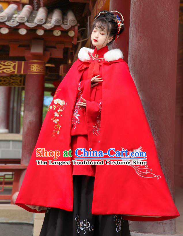 China Ancient Princess Red Hanfu Cape Traditional Ming Dynasty Palace Lady Embroidered Long Cloak