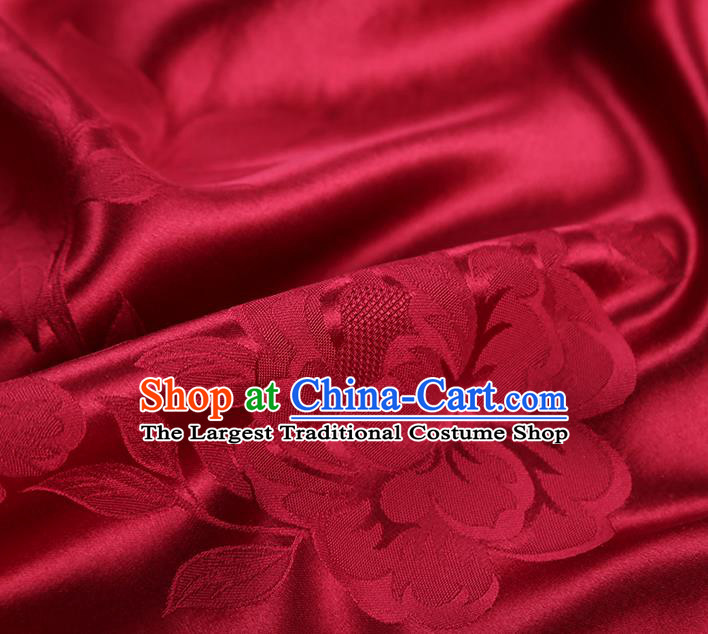 China Jacquard Red Silk Fabric Asian Cheongsam Gambiered Guangdong Gauze Traditional Brocade Fabric