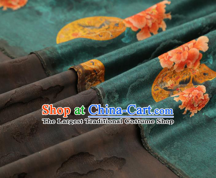 China Classical Gambiered Guangdong Gauze Drapery Traditional Cheongsam Peony Pattern Deep Green Silk Fabric