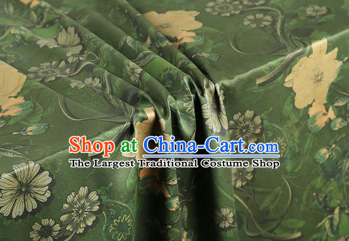 China Classical Cheongsam Silk Fabric Gambiered Guangdong Gauze Traditional Pattern Green Brocade