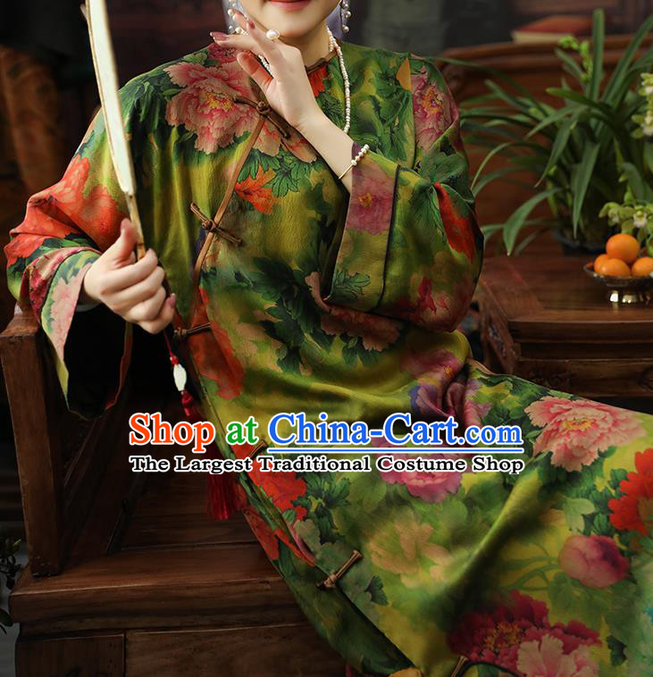 Asian Chinese Traditional Qing Dynasty Court Lady Qipao Dress Classical Peony Design Green Silk Cheongsam Clothing