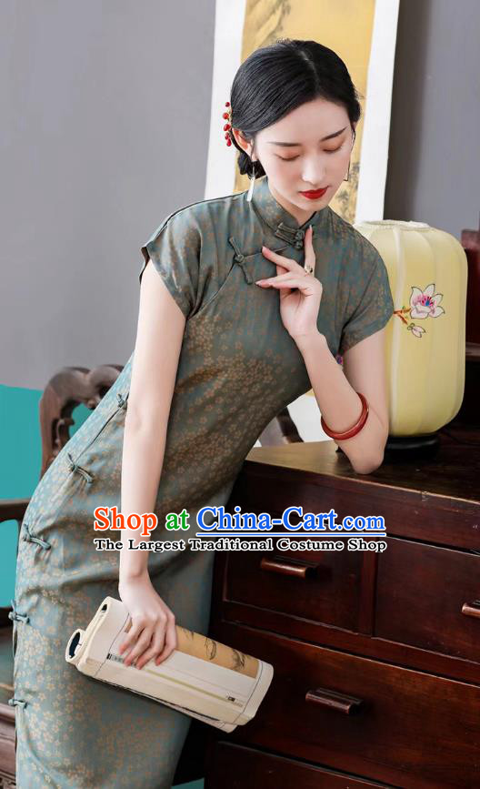 Asian Chinese Traditional Young Woman Qipao Dress National Female Clothing Classical Silk Cheongsam