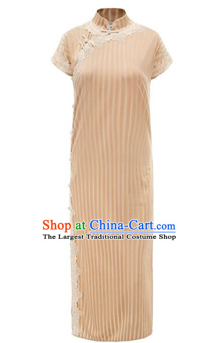 China National Shanghai Beauty Qipao Dress Clothing Traditional Young Lady Light Yellow Velvet Cheongsam