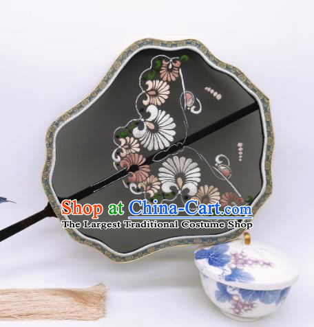 China Suzhou Double Side Embroidery Palace Fan Handmade Black Silk Fan Hanfu Fans
