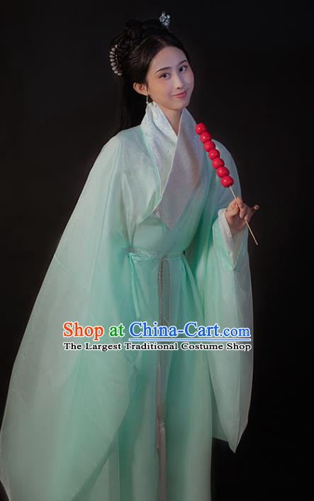 China Ancient Goddess Princess Light Green Hanfu Dress Traditional Ming Dynasty Young Beauty Historical Clothing