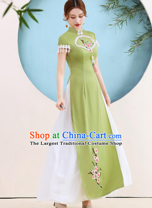 China Stage Performance Ao Dai Cheongsam Catwalks Embroidery Peach Blossom Qipao Dress Classical Fan Dance Clothing