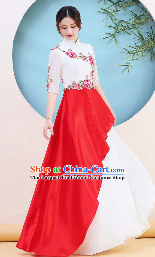 China Woman Chorus Clothing Stage Performance Embroidery Peony Cheongsam Catwalks Qipao Dress