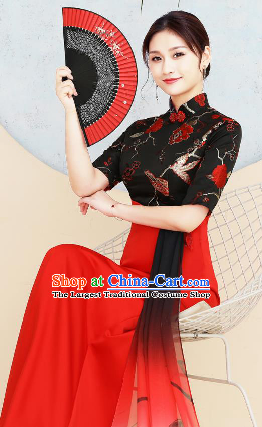 China Stage Show Middle Sleeve Cheongsam Mother Chorus Clothing Catwalks Red Qipao Dress