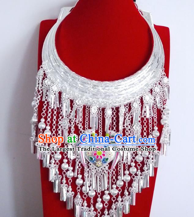 China Traditional Guizhou Ethnic Wedding Necklet Jewelry Miao Nationality Silver Bird Necklace Accessories