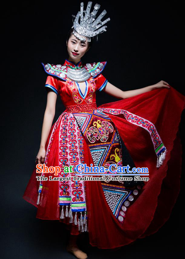 Chinese Yao Nationality Minority Wedding Costumes Ethnic Woman Stage Performance Red Dress Outfits