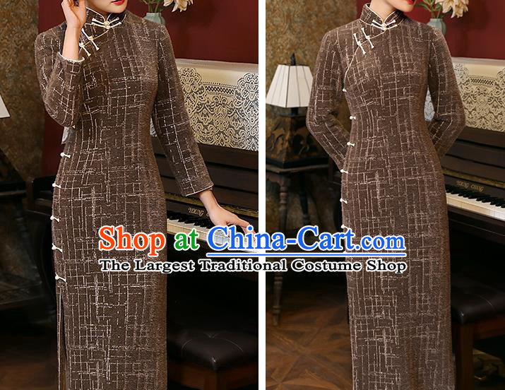 Chinese Traditional Winter Cheongsam National Young Lady Costume Classical Brown Mink Hair Qipao Dress