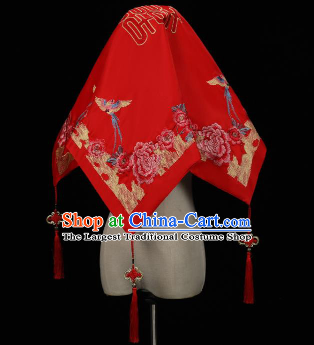 China Bride Red Veil Traditional Wedding Headwear Xiuhe Suit Embroidered Peony Headdress