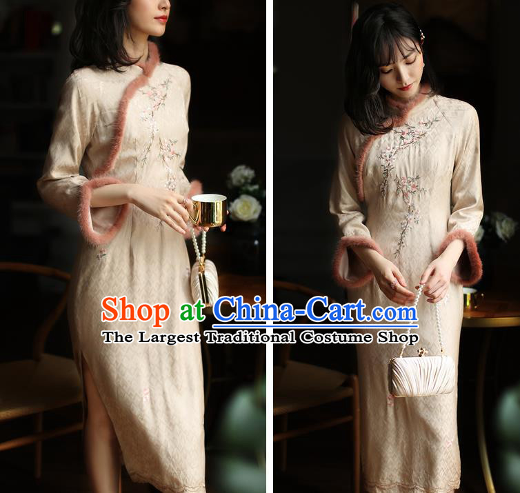 China Winter Wide Sleeve Cheongsam Costume Traditional Young Woman Embroidered Beige Silk Qipao Dress
