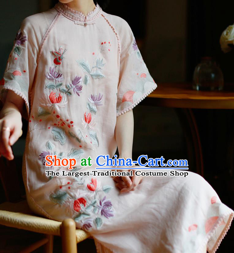 China Classical Pink Ramine Cheongsam Costume Traditional Young Woman Embroidered Chrysanthemum Qipao Dress