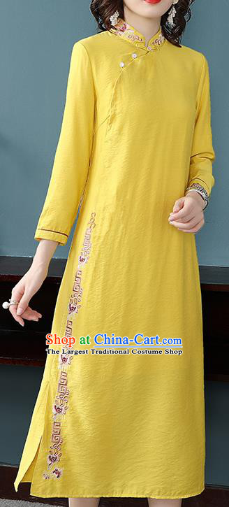 Chinese Tang Suit Embroidered Yellow Cheongsam Costume Traditional Woman Slant Opening Qipao Dress