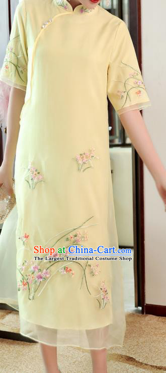 Chinese Traditional Tang Suit Qipao Dress Embroidered Light Yellow Organdy Cheongsam Costume
