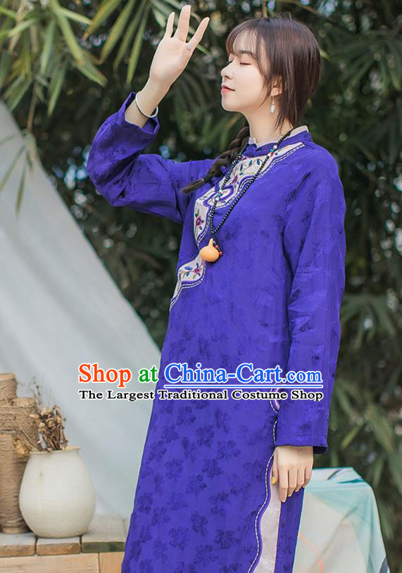 China Traditional Young Lady Slant Opening Qipao Dress Classical Embroidered Purple Cheongsam