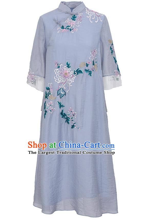 China Traditional Young Woman Costume Tang Suit Grey Tencel Qipao Dress Classical Embroidered Chrysanthemum Cheongsam