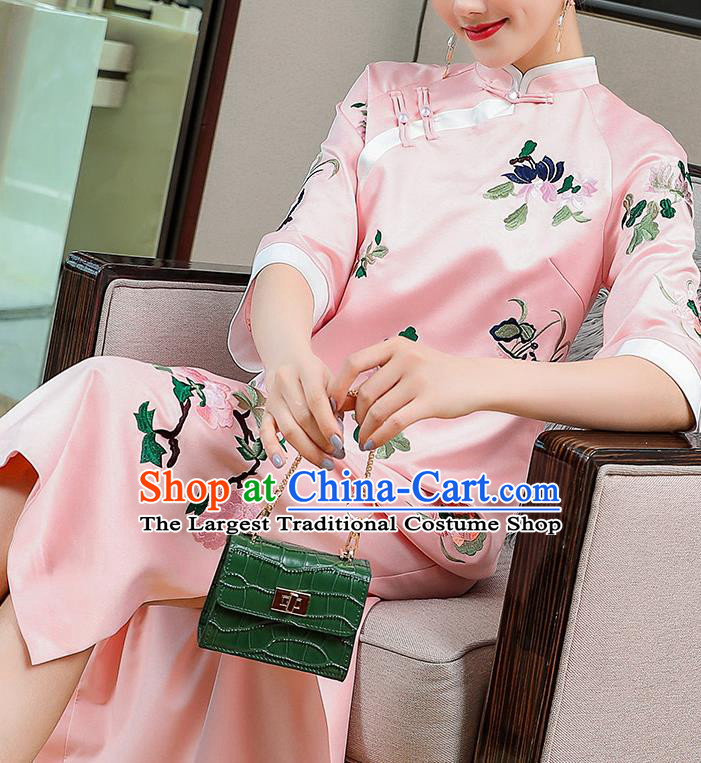 China Classical Embroidered Pink Silk Cheongsam Traditional Tang Suit Qipao Dress