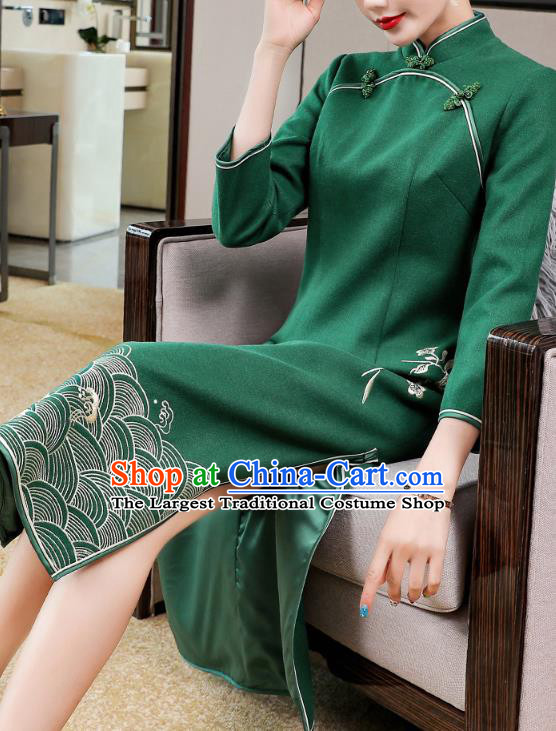 China Traditional Embroidered Green Wool Cheongsam Costume Classical Tang Suit Qipao Dress