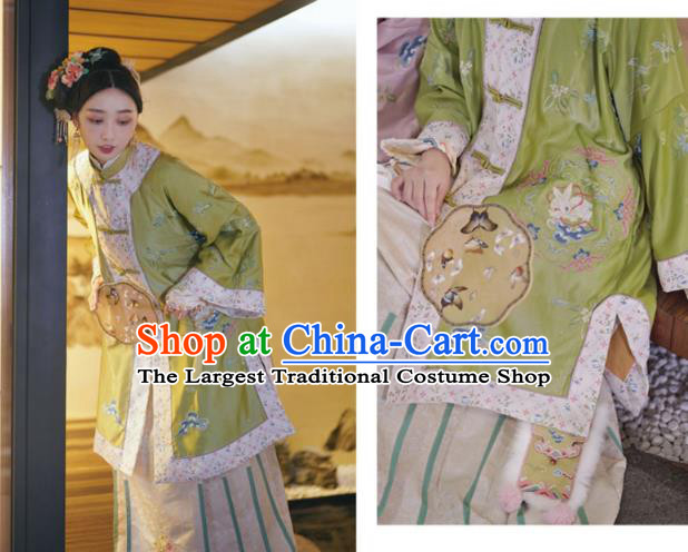 Traditional China Qing Dynasty Imperial Concubine Historical Costumes Ancient Noble Woman Embroidered Clothing