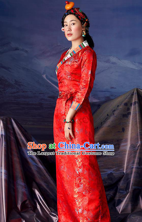 China Tibetan Ethnic Woman Stage Performance Costume Zang Nationality Red Brocade Bola Dress Clothing