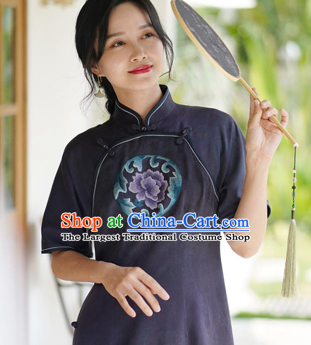 China Classical Cheongsam Dress National Embroidered Peony Purple Silk Qipao Costume