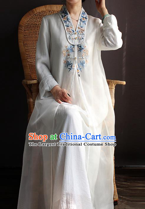 China Embroidered White Flax Qipao Dress Classical Dance Cheongsam National Women Zen Clothing