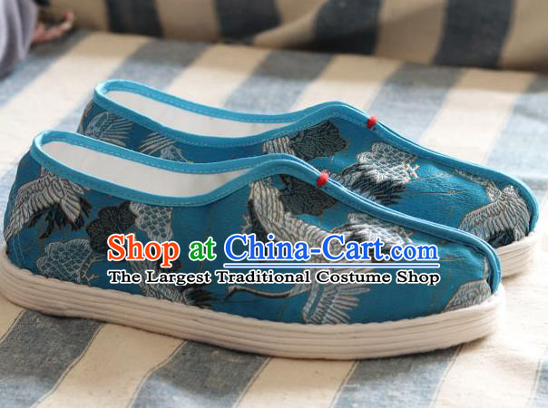 China Handmade Cloth Shoes National Woman Classical Cranes Pattern Blue Shoes