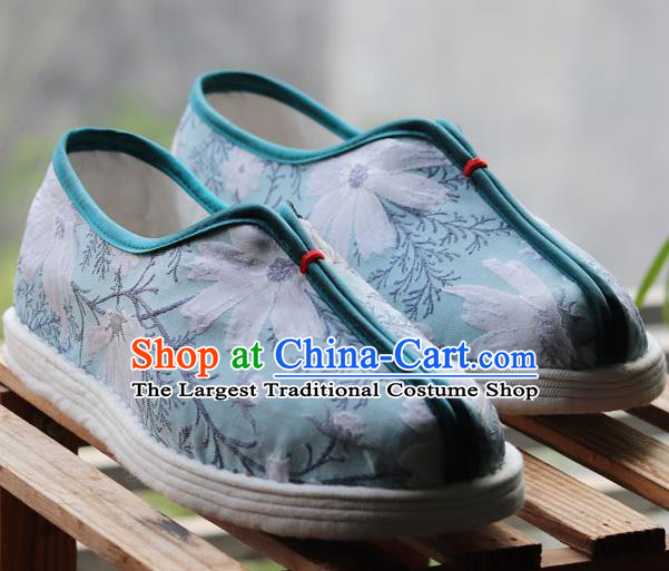 China Handmade Multi Layered Cloth Shoes National Country Woman Green Shoes
