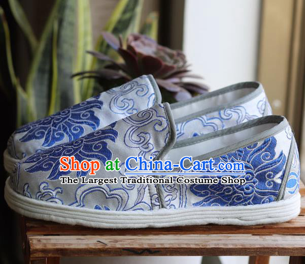 China National Chrysanthemum Pattern Cloth Shoes Handmade Multi Layered Shoes