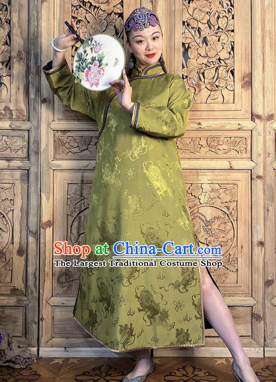 China Classical Kylin Pattern Cheongsam Light Green Silk Qipao Dress Traditional Women Clothing