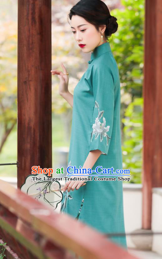 China National Clothing Traditional Cheongsam Classical Embroidered Peony Green Qipao Dress