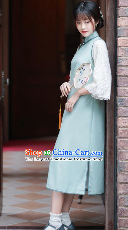 China Traditional Light Green Cheongsam Classical Lace Sleeve Qipao Dress National Clothing