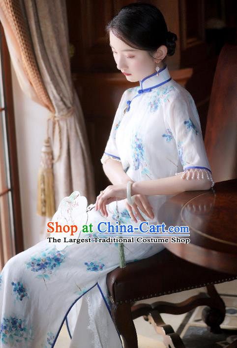 China Classical Cheongsam Clothing Traditional Printing White Qipao Dress for Rich Lady