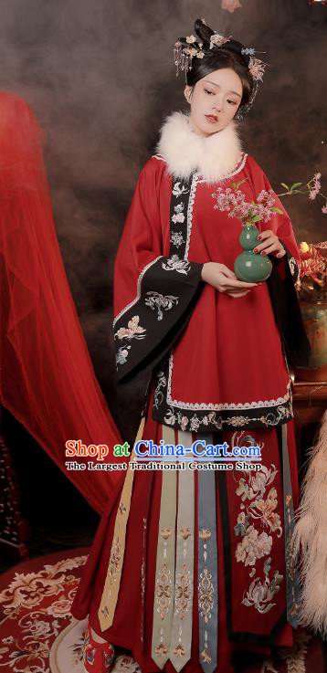 China Traditional Qing Dynasty Wedding Replica Costumes Ancient Imperial Concubine Embroidered Clothing