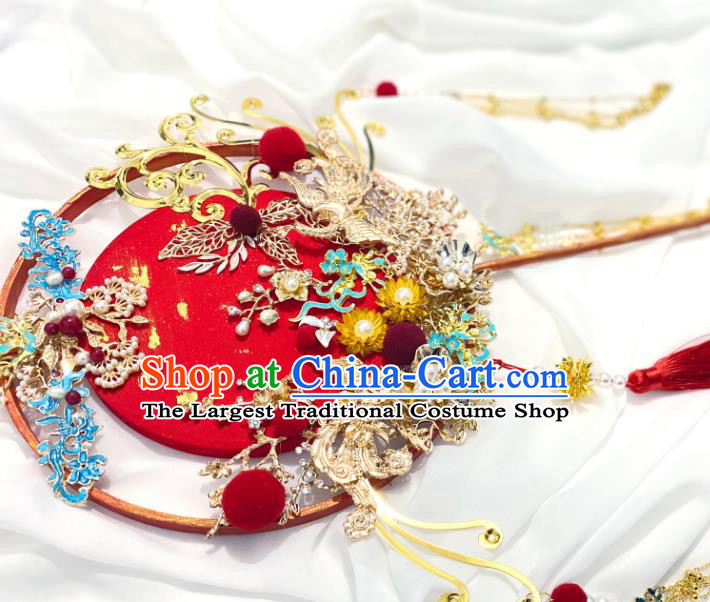 China Classical Wedding Hanfu Fan Traditional Golden Phoenix Tassel Fan Handmade Palace Fan