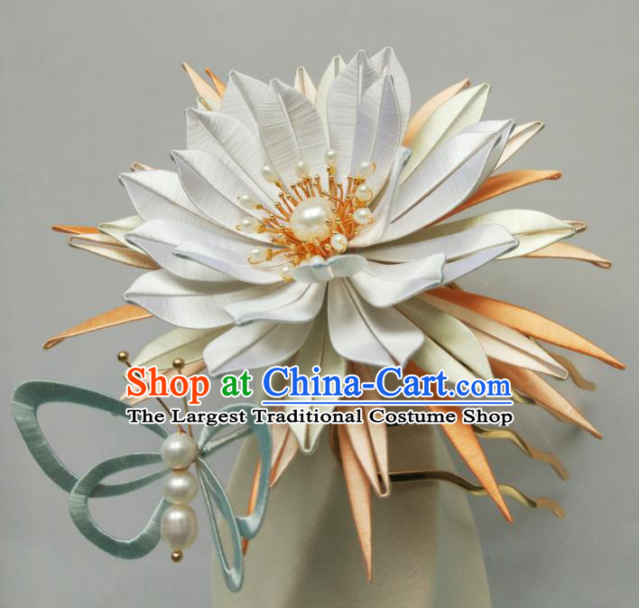 Chinese Traditional Song Dynasty Palace Hairpin Hair Accessories Ancient Princess White Silk Epiphyllum Hair Comb