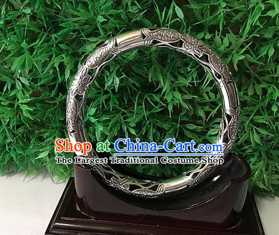 Handmade China National Wedding Bracelet Accessories Ethnic Carving Fish Silver Bangle