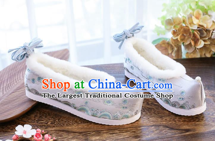 China Handmade Ancient Princess Shoes National Embroidered Grey Cloth Shoes Traditional Winter Hanfu Shoes