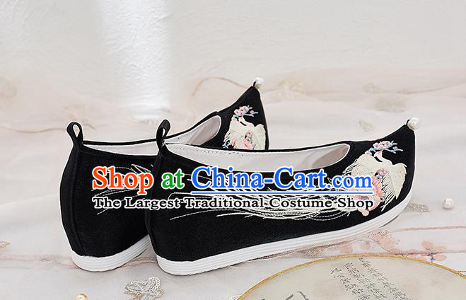 China Handmade Princess Pearl Shoes National Embroidered Phoenix Black Cloth Shoes Traditional Hanfu Bow Shoes
