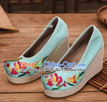 Chinese Yunnan Ethnic Blue Cloth Wedge Heel Shoes National Embroidered Shoes