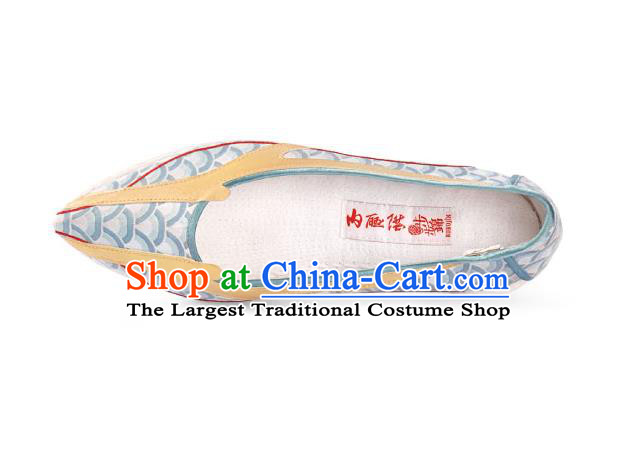 China Traditional Hanfu Shoes Handmade Light Blue Cloth Shoes National Dragon Horn Shoes