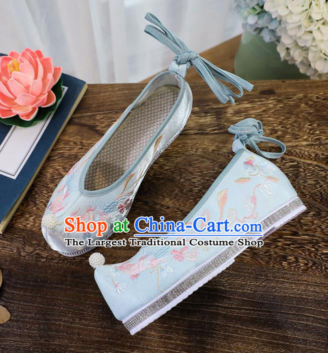 China Traditional Ming Dynasty Hanfu Shoes Embroidered Light Blue Cloth Shoes Handmade Princess Pearls Shoes