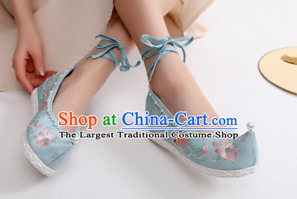 China National Embroidered Lotus Shoes Traditional Ming Dynasty Princess Shoes Handmade Hanfu Blue Cloth Bow Shoes