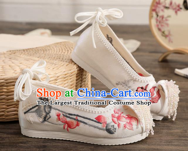 China Traditional Embroidered Lotus Fish Shoes Handmade Folk Dance Shoes National White Cloth Pearls Tassel Shoes